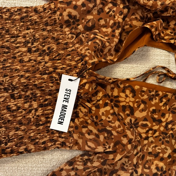 Steve Madden leopard print mini dress. - Picture 3 of 5